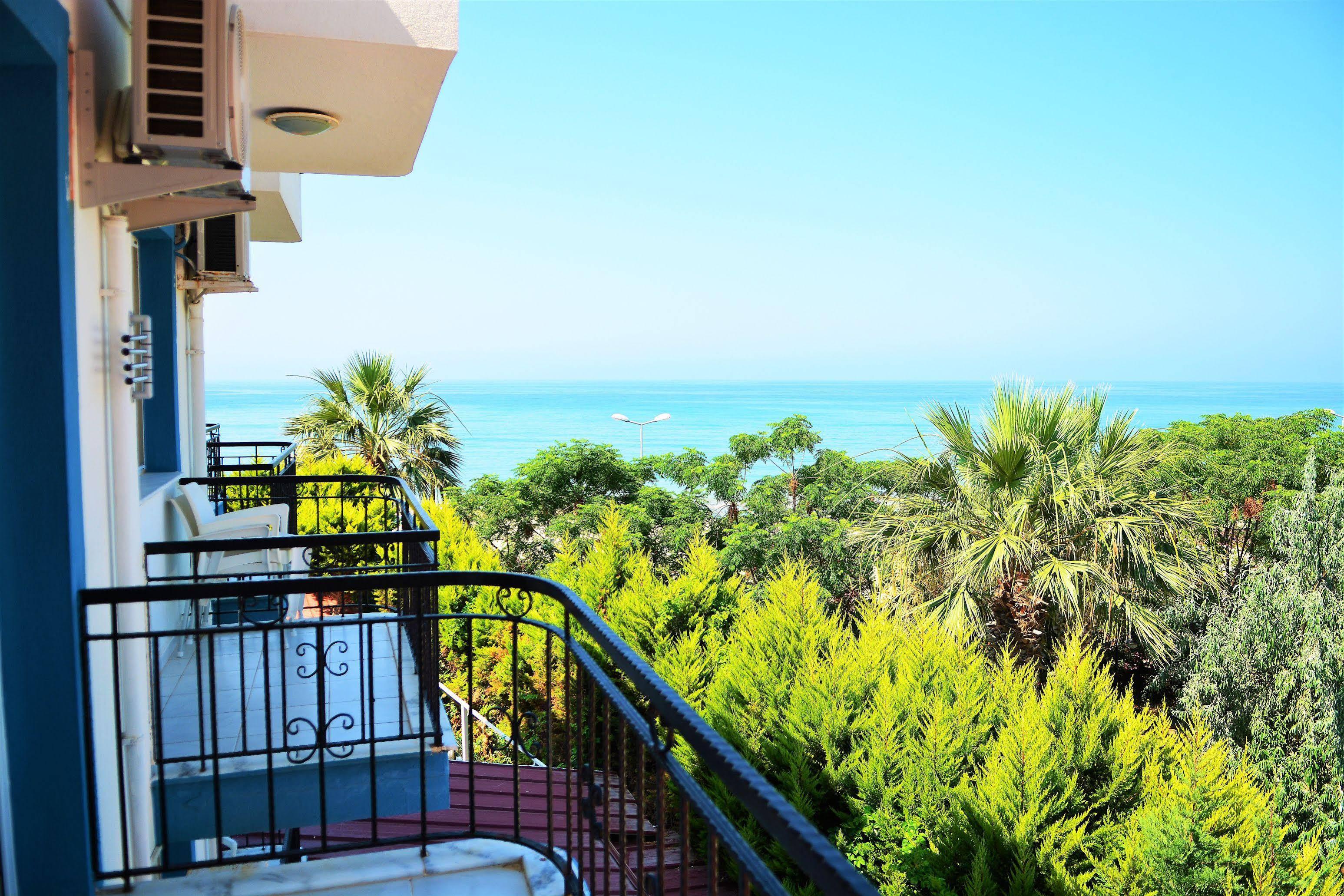 Gumuldur Mavi Deniz Hotel Kültér fotó
